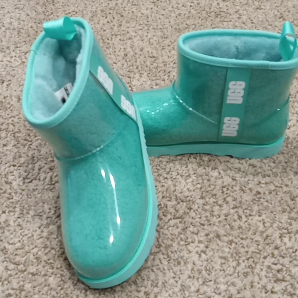 Ugg- clear tide boots